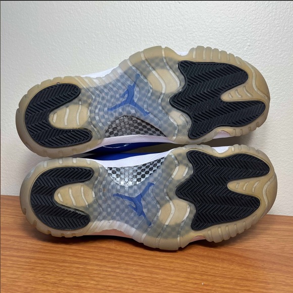 Jordan 11 Concord Sketch - Picture 5 of 10